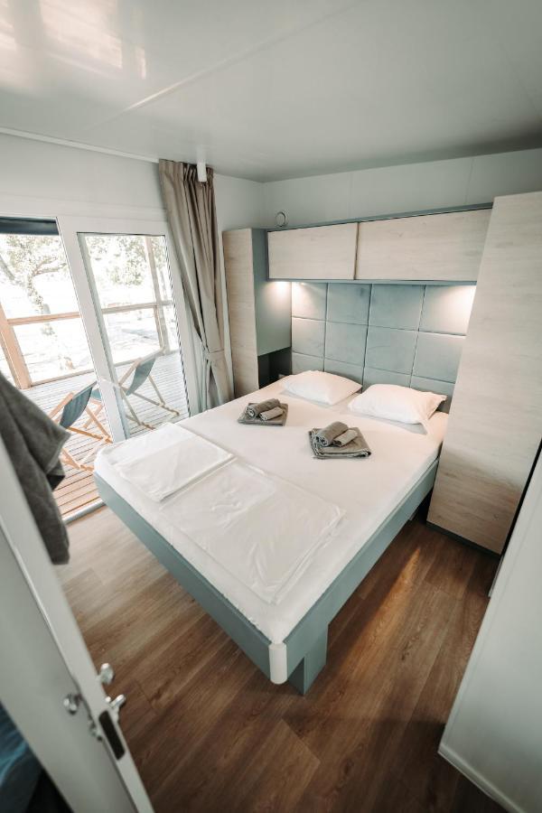 Sea House Pool & Jacuzzi, Bikes, Sup - Privilege Point Camping & Villas 塞尔瑟 外观 照片