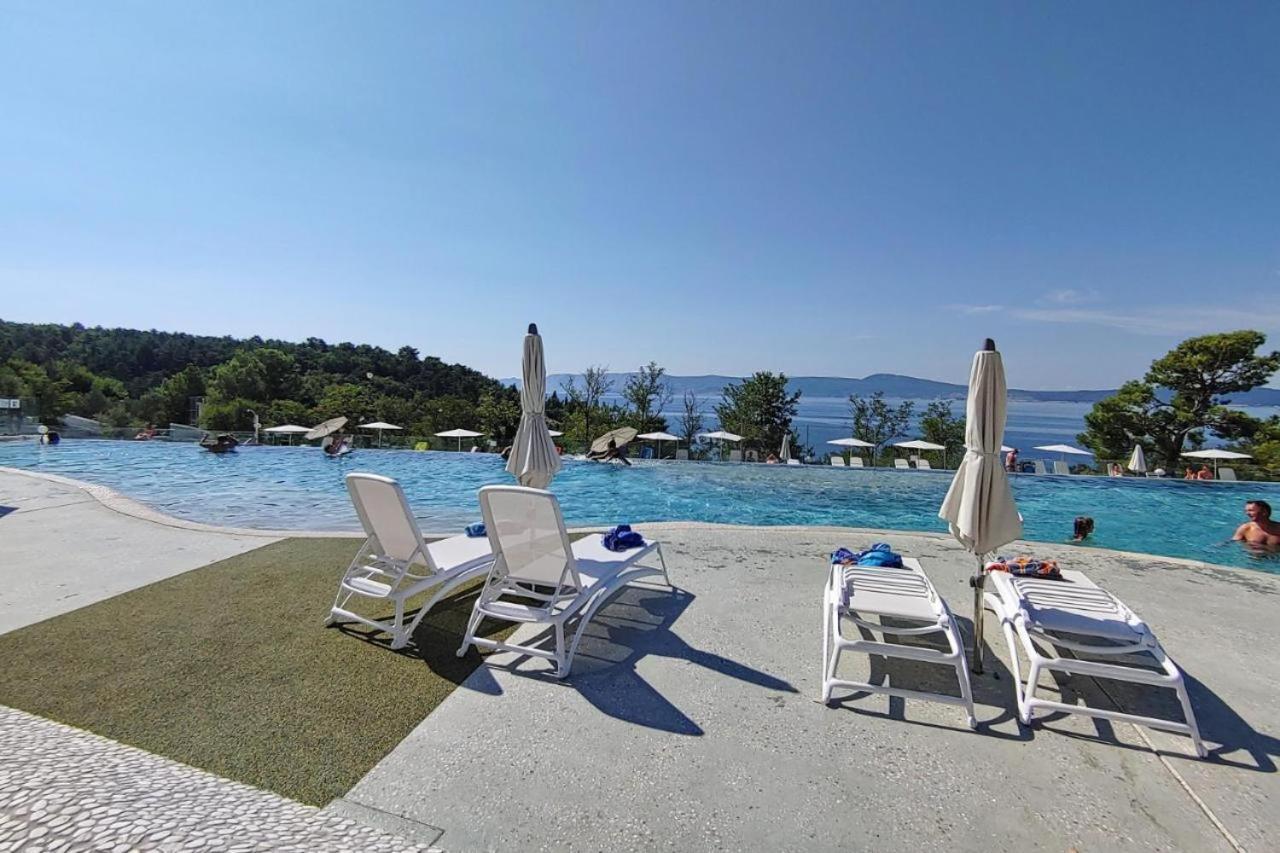 Sea House Pool & Jacuzzi, Bikes, Sup - Privilege Point Camping & Villas 塞尔瑟 外观 照片